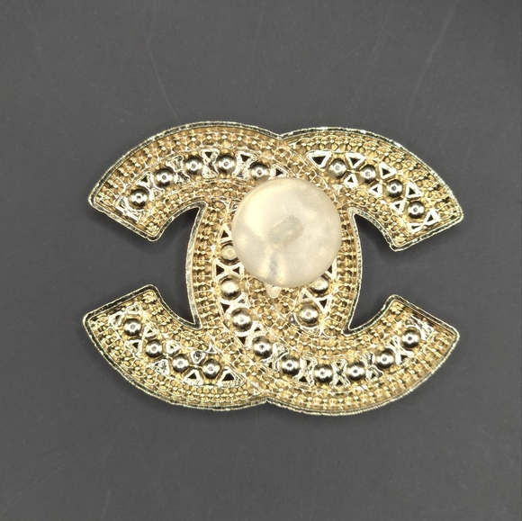 (2/$15) CC Croc Charm - Picture 2 of 6